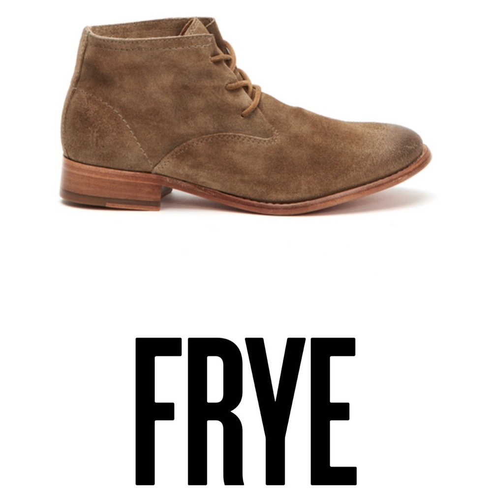 New Frye Women’s Carly Chukka boot